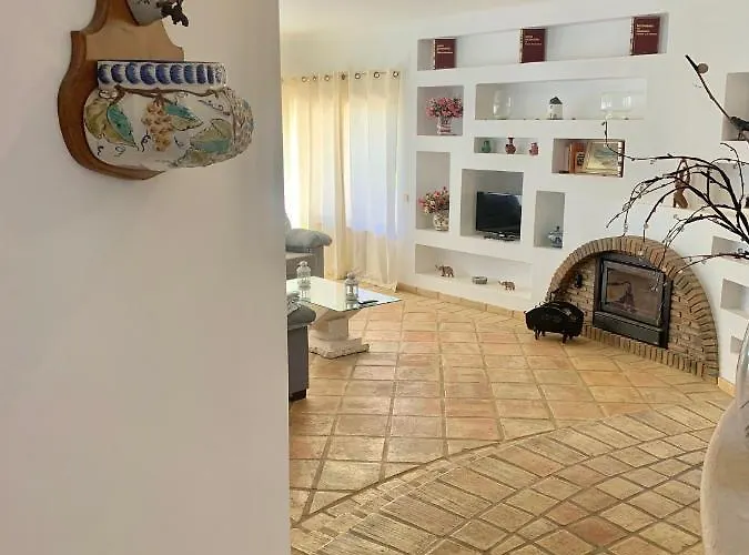 Amendoeiras 52 Villa