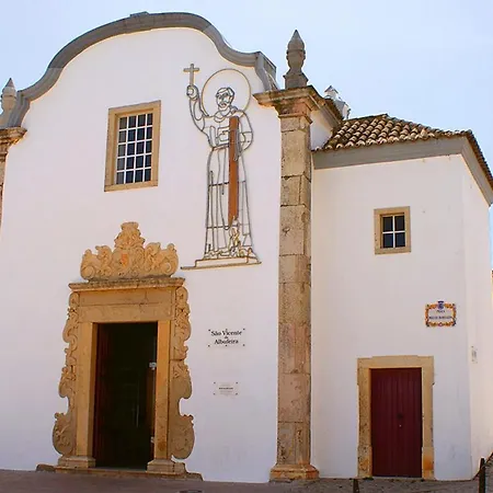 Amendoeiras 52